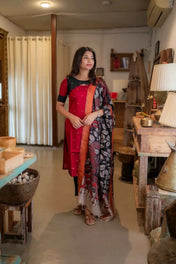 RAWSILK KURTA PANT WITH KALAMKARI DUPATTA